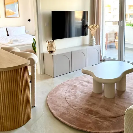 Covea By The Sea Boho Seaside Apartment, 400 M From The Apartamento