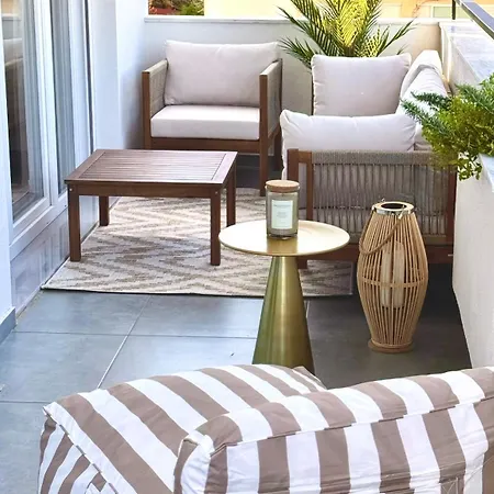 Covea By The Sea Boho Seaside Apartment, 400 M From The Apartman Peraía